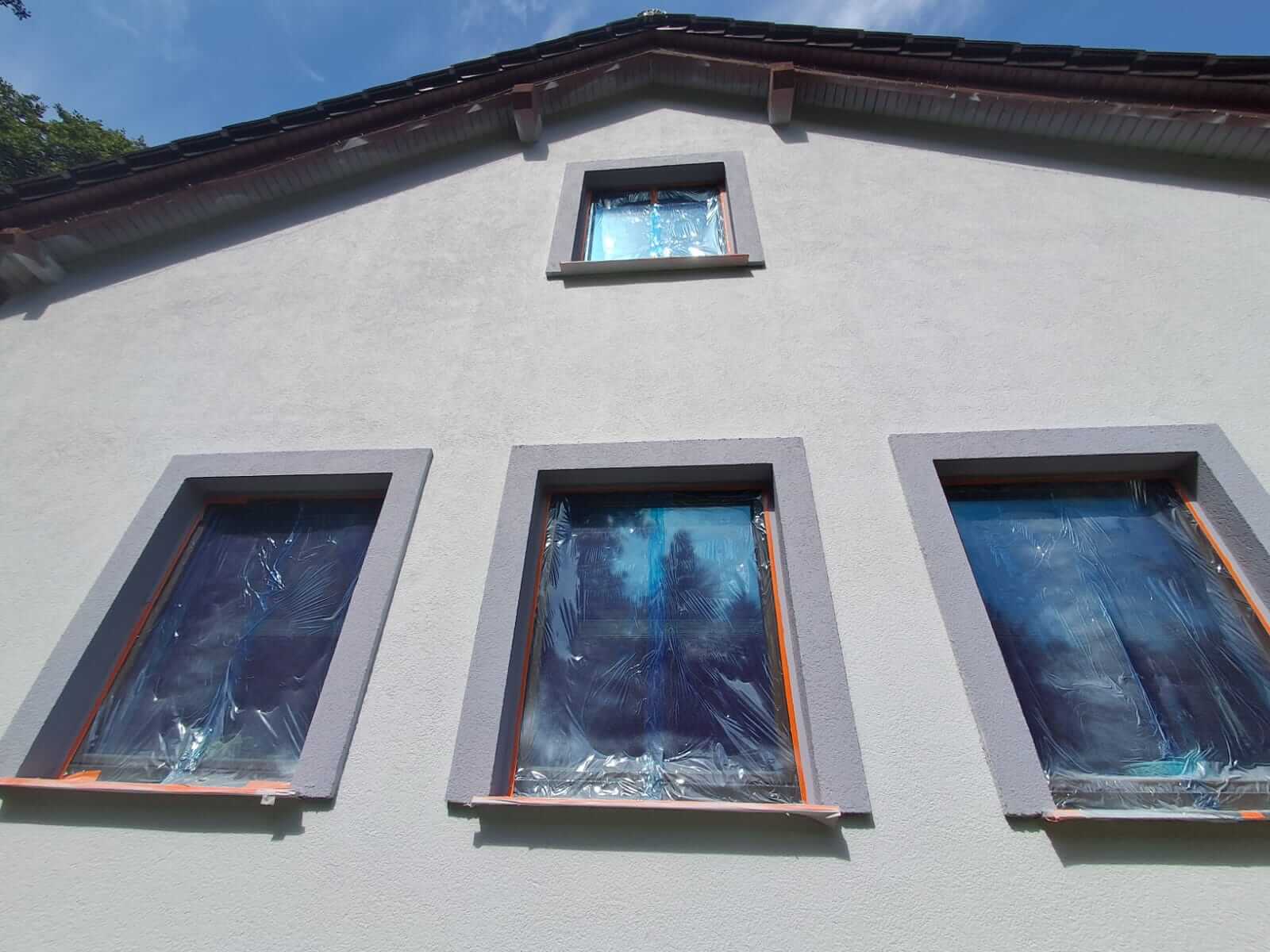 dom jednorodzinny po malowaniu elewacji-oferta az clean